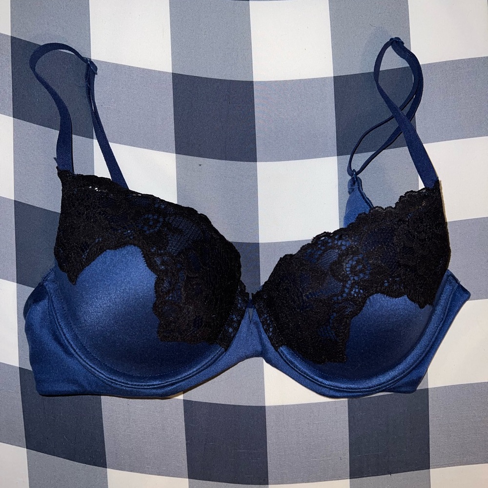 Maidenform comfort lifting bra